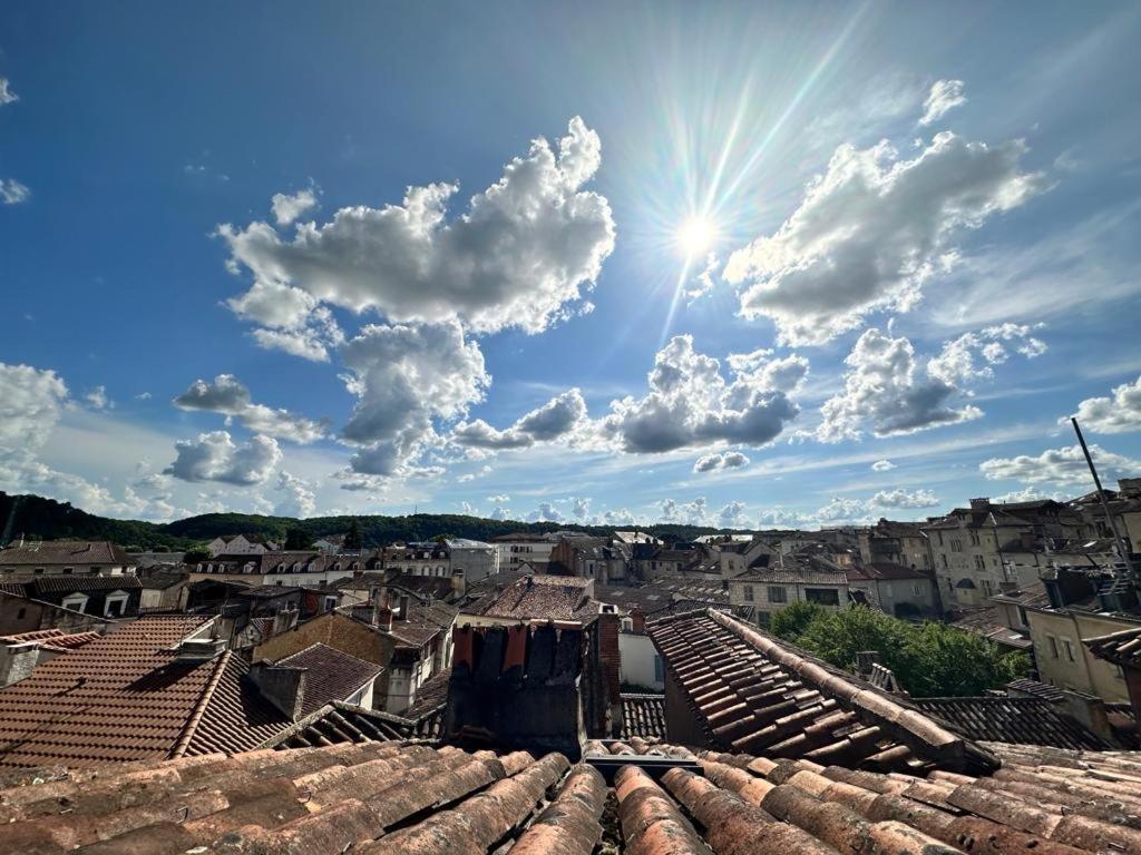 Appart En Duplex Climatise Coeur De Ville Perigueux Exterior photo